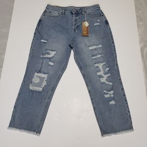 Vanilla Star 90's Boyfriend Distressed Jeans